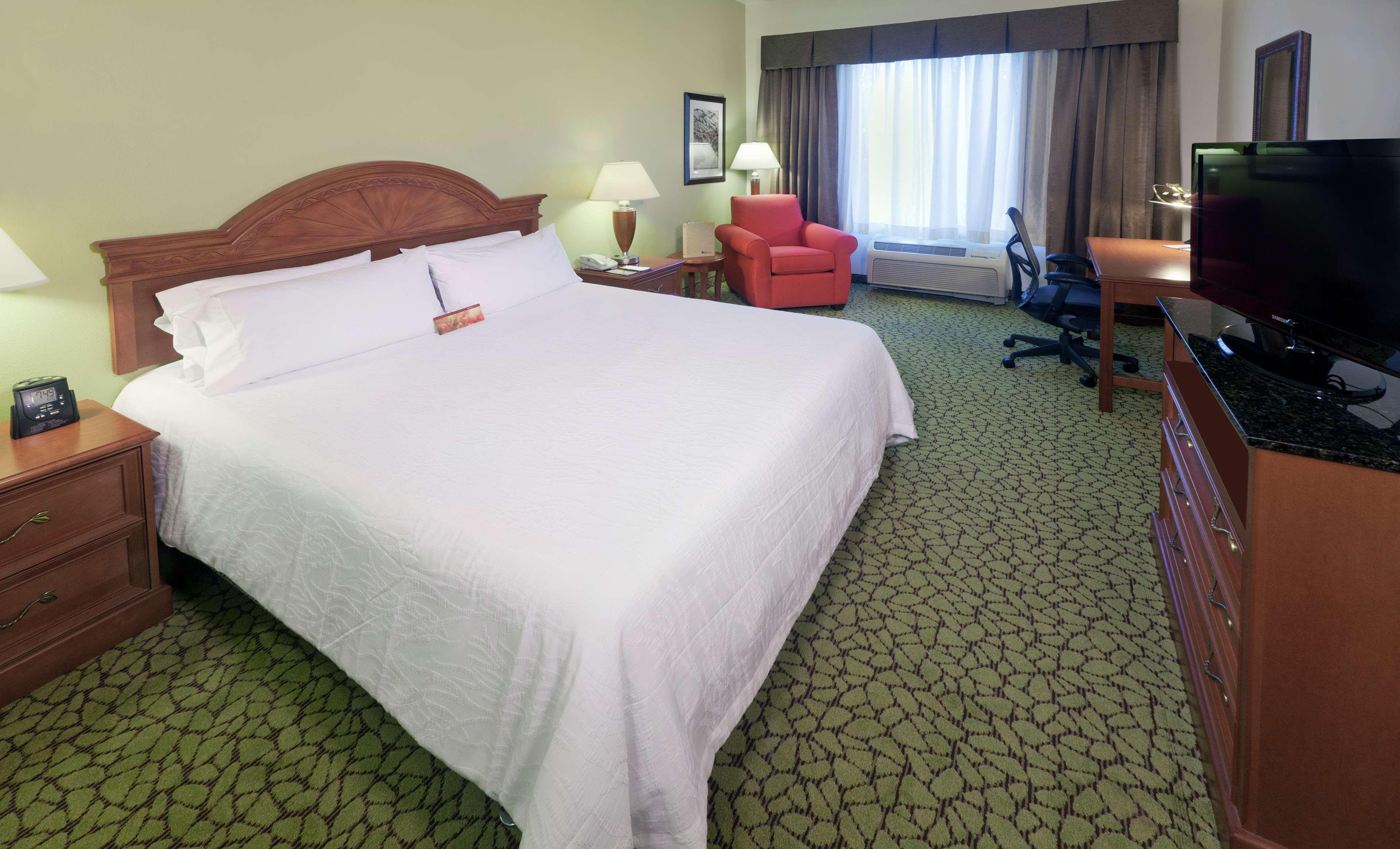Hilton Garden Inn Ontario Ранчо-Кукамонга Екстер'єр фото