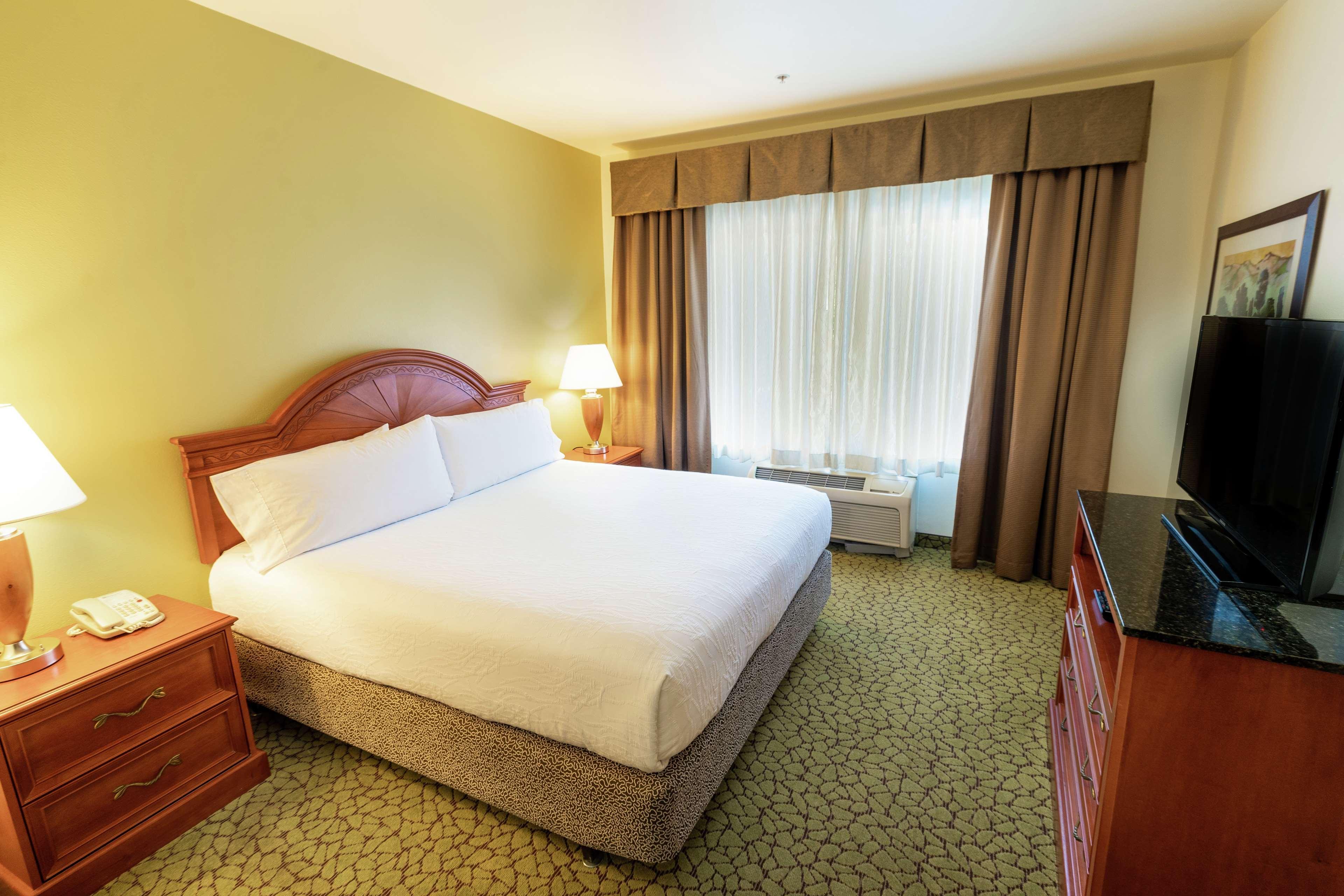 Hilton Garden Inn Ontario Ранчо-Кукамонга Екстер'єр фото