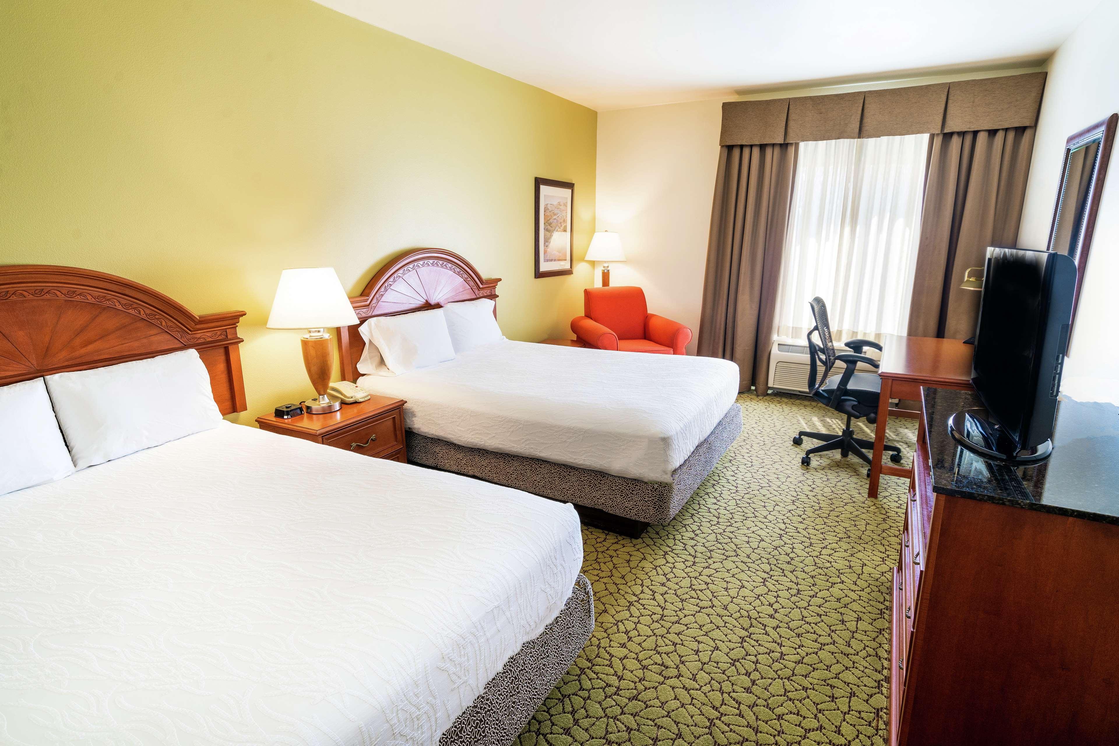 Hilton Garden Inn Ontario Ранчо-Кукамонга Екстер'єр фото