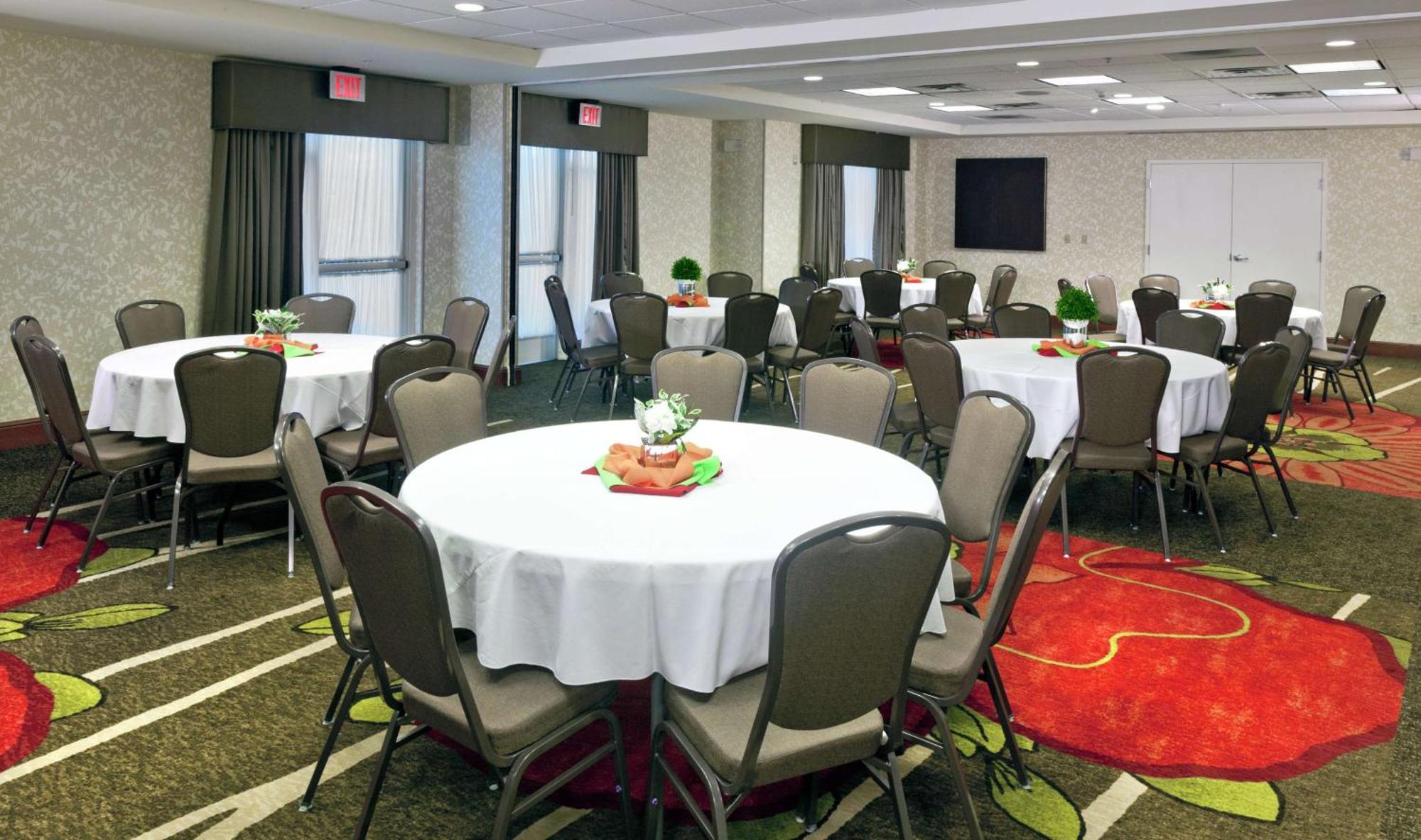 Hilton Garden Inn Ontario Ранчо-Кукамонга Екстер'єр фото